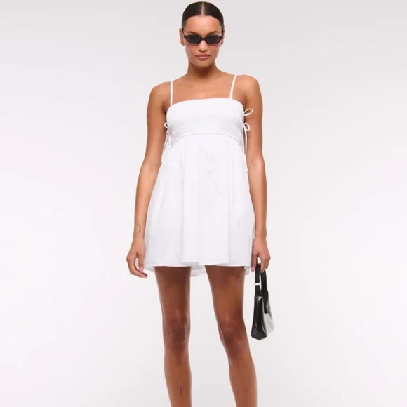 SMALL TALL Abercrombie & Fitch Black and White Smocked Sundress - Picture 4 of 4